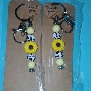 Handmade Sunflower Keychain with Yellow and Black Beads
